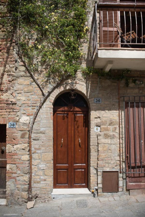 Castelnuovo dellʼAbate La Casetta Di Nise, Charming Private Spa מראה חיצוני תמונה